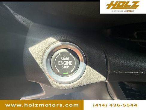 Used 2023 Buick Envision Essence FWD image 16