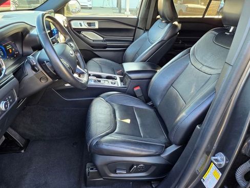 Certified 2020 Ford Explorer ST w/ Premium Technology Package AWD/4WD image 11
