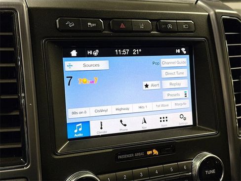 Used 2019 Ford Expedition Platinum image 17