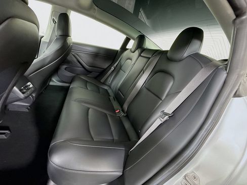 Used 2018 Tesla Model 3 Long Range AWD/4WD image 27