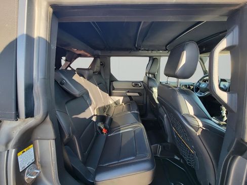 Used 2021 Ford Bronco Badlands image 31