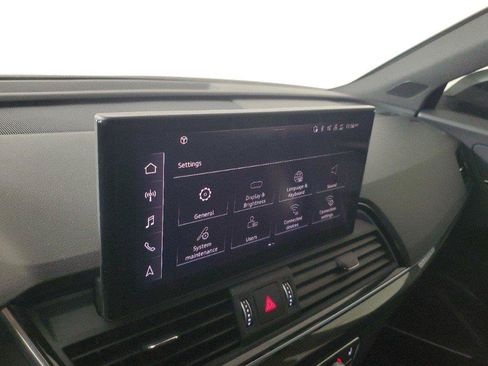 Used 2023 Audi SQ5 Premium Plus w/ Premium Plus Package AWD/4WD image 28