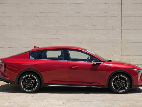 Used 2025 Kia K4 GT-Line FWD image 50