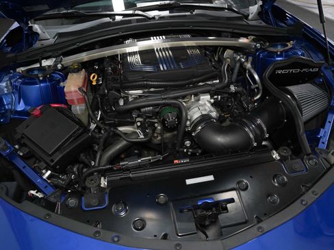 Used 2018 Chevrolet Camaro ZL1 image 50