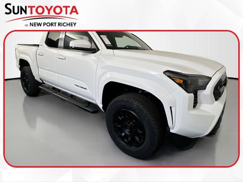 New 2026 Toyota Tacoma SR5 image 1