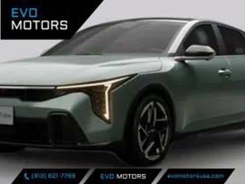 Used 2025 Kia K4 GT-Line w/ GT-Line Premium Package FWD image 1