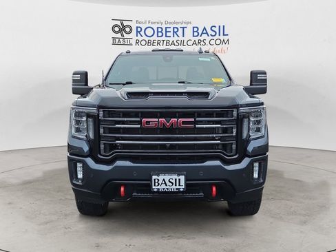 Used 2020 GMC Sierra 2500 AT4 w/ AT4 Premium Package image 8