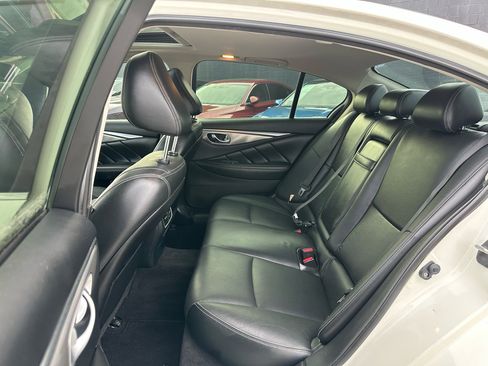 Used 2016 INFINITI Q50 Premium w/ Driver Assistance Package image 22