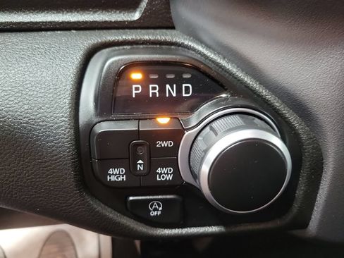 Used 2023 RAM 1500 Big Horn AWD/4WD image 35