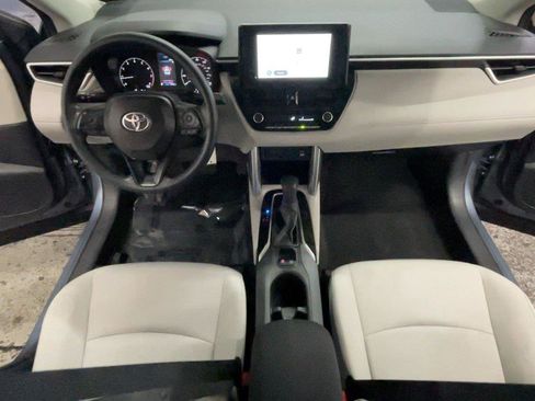 Used 2024 Toyota Corolla Cross L AWD/4WD image 27