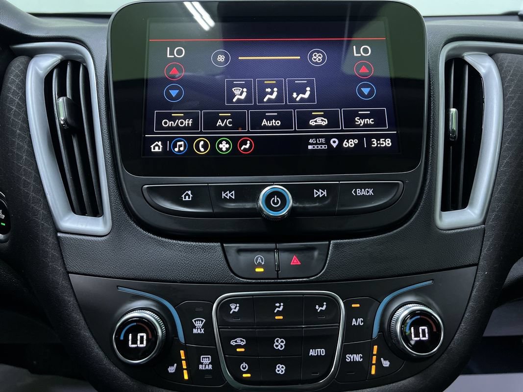 Used 2023 Chevrolet Malibu LT FWD image 23