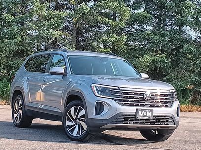 Used 2025 Volkswagen Atlas SE
