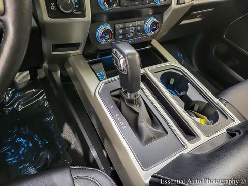 Used 2020 Ford F150 Lariat w/ Equipment Group 502A Luxury image 20