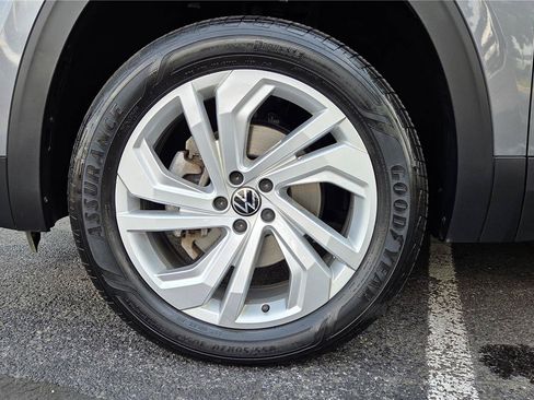 Certified 2023 Volkswagen Atlas SE AWD/4WD image 11