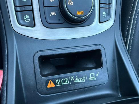 Used 2018 GMC Terrain Denali w/ LPO, 'HIT The Road' Package image 38