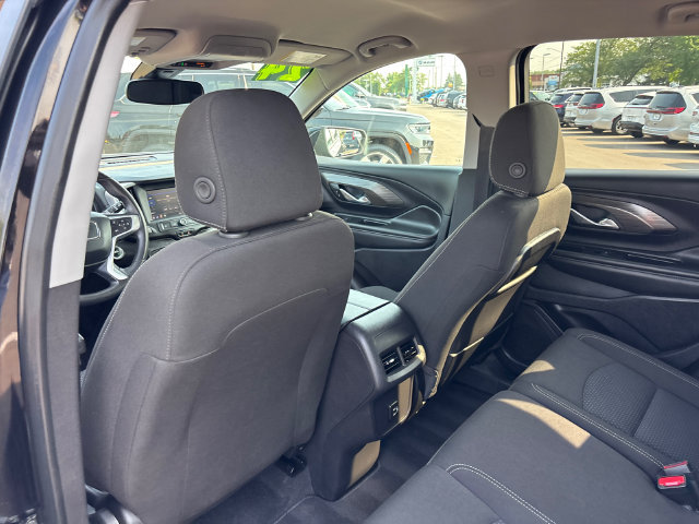Used 2024 GMC Terrain SLE AWD/4WD image 9