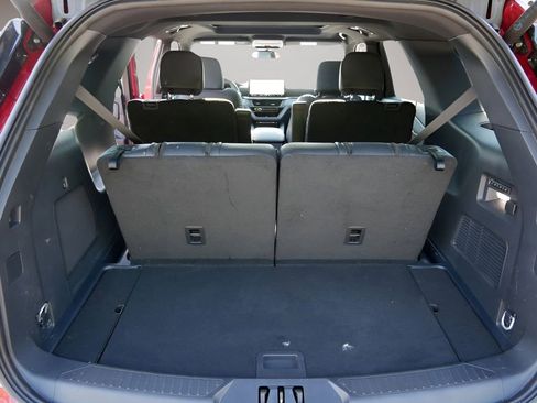 Used 2025 Ford Explorer ST w/ Sun And Sound Package AWD/4WD image 12