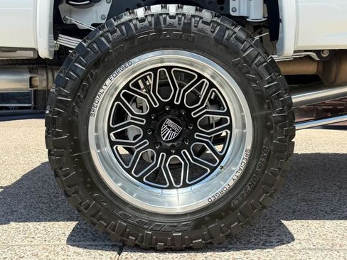 Used 2017 GMC Sierra 3500 Denali w/ Duramax Plus Package AWD/4WD image 25