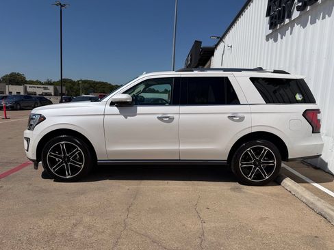 Used 2019 Ford Expedition Limited w/ Texas Edition Package RWD image 3