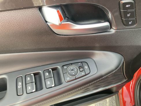 Used 2023 Hyundai Santa Fe Limited image 15