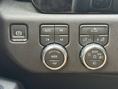 Used 2026 GMC Sierra 1500 Elevation AWD/4WD image 41