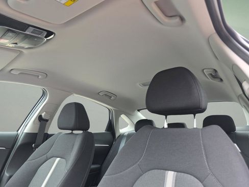 Certified 2025 Hyundai Sonata SEL FWD image 19