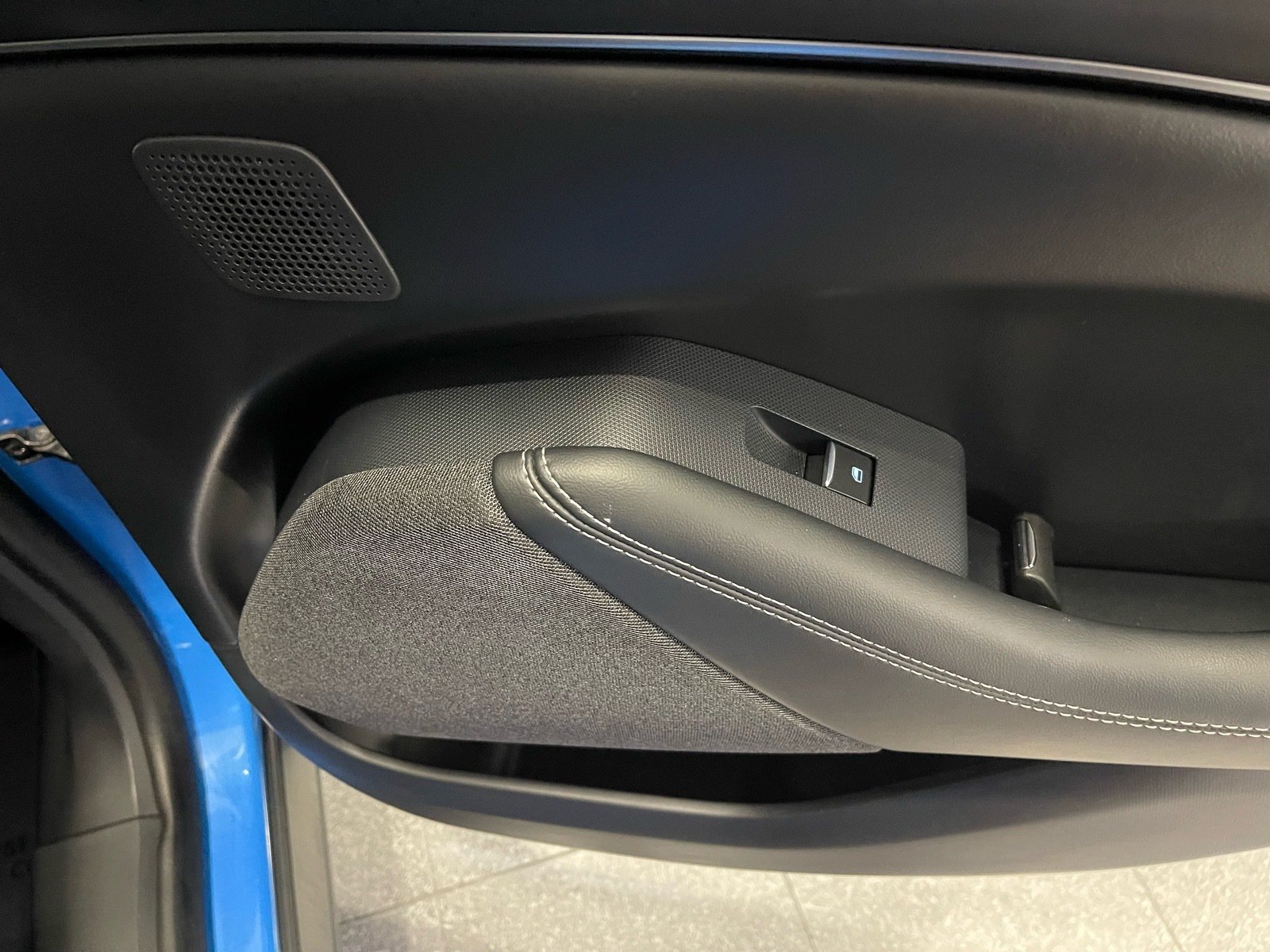 Used 2023 Ford Mustang Mach-E Premium RWD image 46