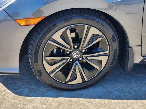 Used 2019 Honda Civic EX image 11