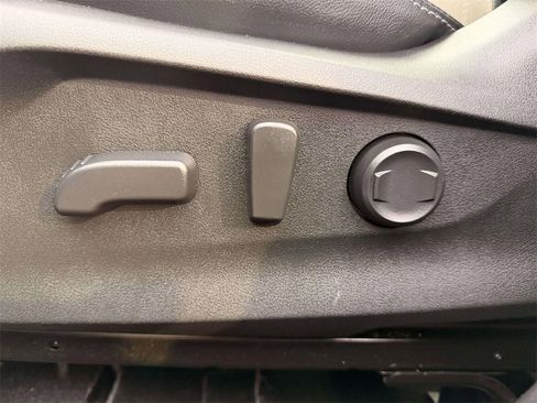 Used 2019 Subaru Forester Limited image 14