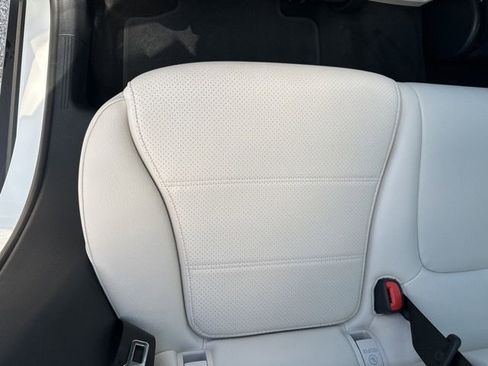 New 2026 Mercedes-Benz GLC 300 4MATIC image 24