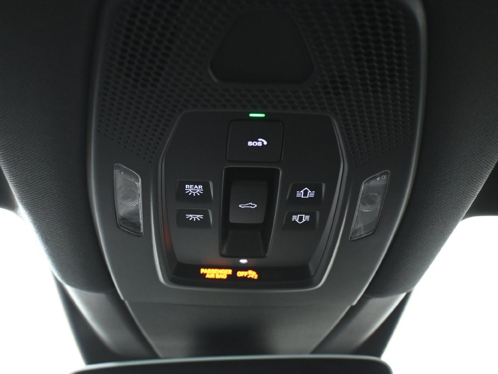Used 2026 Porsche Cayenne E-Hybrid AWD/4WD image 21