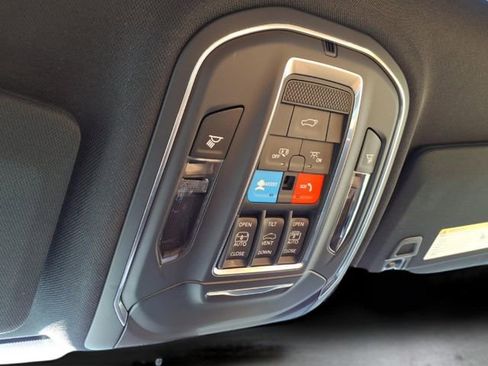 Used 2025 Jeep Grand Cherokee L Summit w/ Advanced Protech Group IV AWD/4WD image 30