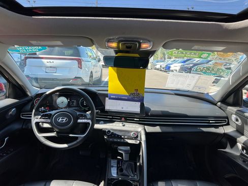 Used 2024 Hyundai Elantra Limited FWD image 47