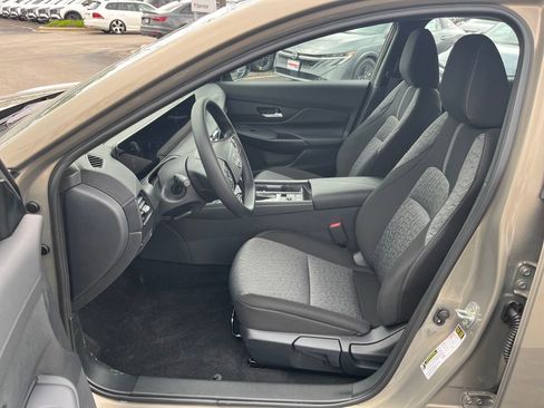 New 2026 Nissan Sentra SV w/ Floor Mat Package FWD image 13