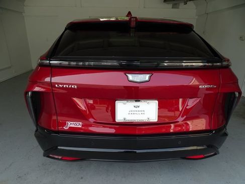Certified 2024 Cadillac Lyriq Sport w/ LPO, Floor Liner Package AWD/4WD image 19