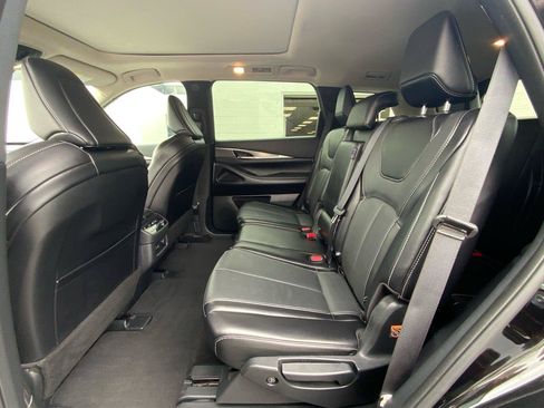 Used 2024 INFINITI QX60 Luxe AWD/4WD image 11