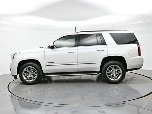 Used 2016 GMC Yukon SLT w/ Open Road Package image 4