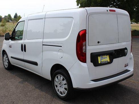 Used 2021 RAM ProMaster City Tradesman SLT FWD image 3