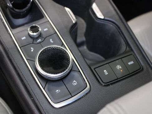 Used 2020 Cadillac XT4 Premium Luxury FWD image 41