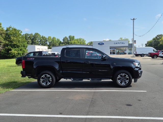 Used 2022 Chevrolet Colorado Z71 AWD/4WD image 14