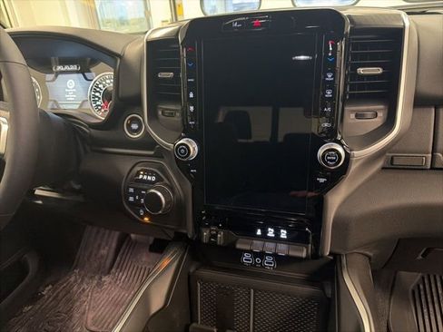 Used 2025 RAM 1500 Big Horn image 5