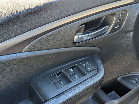 Used 2022 Honda Pilot Special Edition image 9