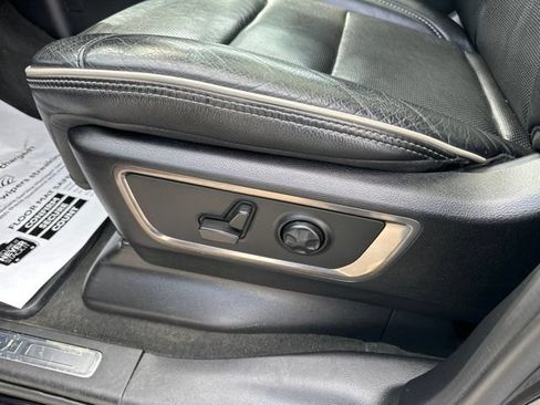 Used 2021 RAM 1500 Limited AWD/4WD image 21