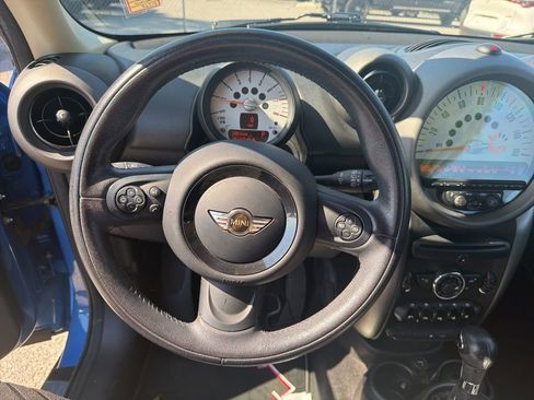 Used 2012 MINI Cooper Countryman FWD image 17