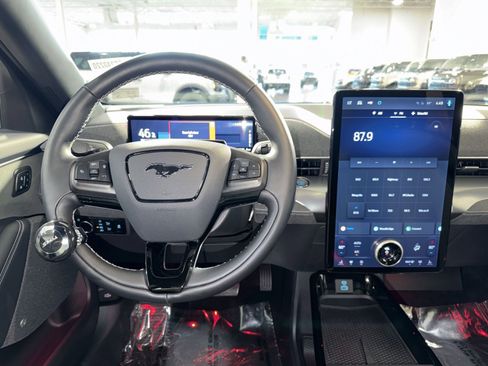 Used 2024 Ford Mustang Mach-E GT image 28