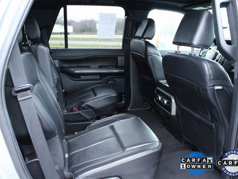 Used 2021 Ford Expedition XLT image 17