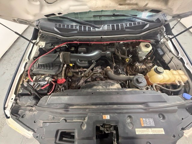 Used 2018 Ford F550 4x4 Regular Cab Super Duty w/ Power Equipment Group image 15