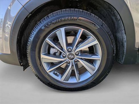 Used 2019 Hyundai Santa Fe AWD image 24