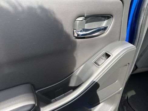 Certified 2024 Nissan Frontier SV w/ SV Convenience Package RWD image 18