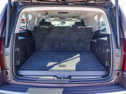 Used 2015 Chevrolet Suburban LTZ image 27